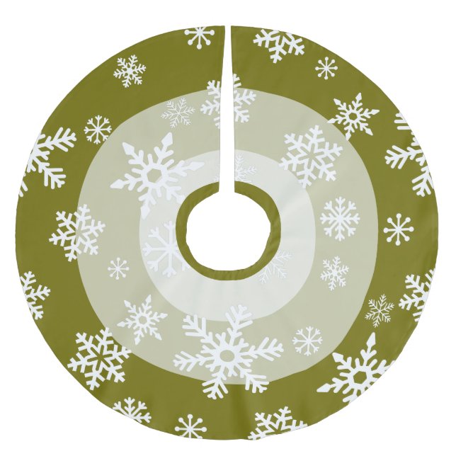 Concentric Snowdrift Brushed Polyester Tree Skirt (Front)