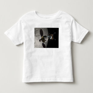 Concept of the Orion crew exploration vehicle Toddler T-shirt