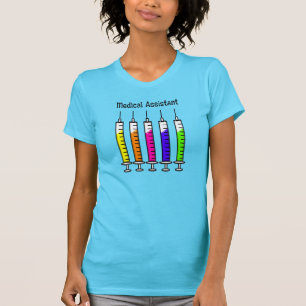 Conception de seringue de T-shirts d'aide médical