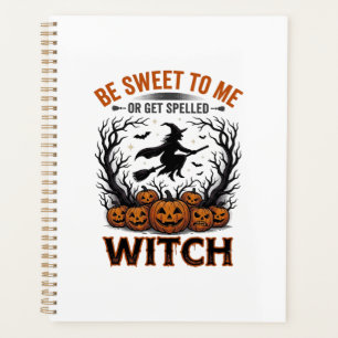 Conception de sorcière d'Halloween Soyez gentil ou