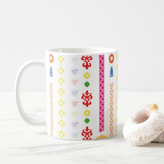 Conception traditionnelle de Mug Nakshi Kantha (Avec donut)