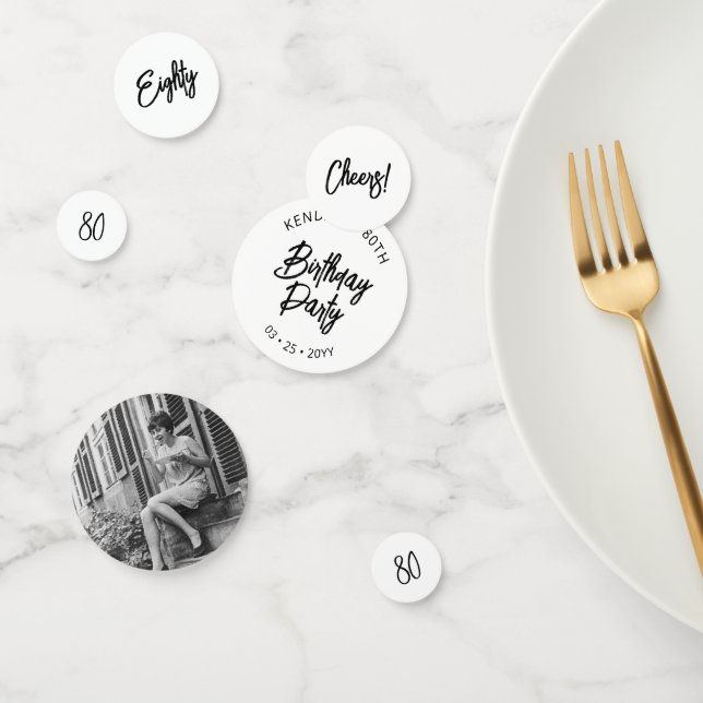 Confettis Black Chic Lettering 80th Birthday Party Photo (Groupe)
