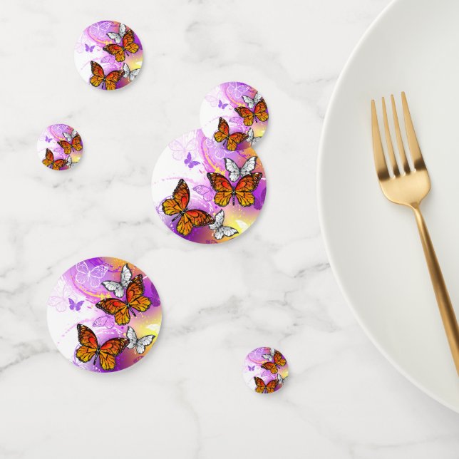 Confettis Papillons Monarque sur Arrière - plan pourpre (Groupe)
