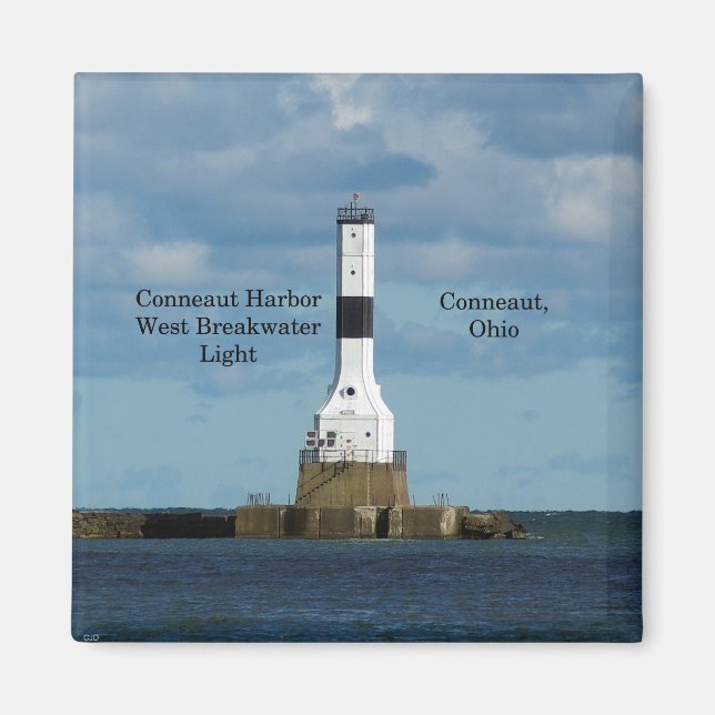 Conneaut Harbour West Breakwater Light magnet (Front)