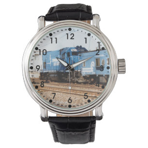Conrail Diesel #1633 GP-15-1 Watch