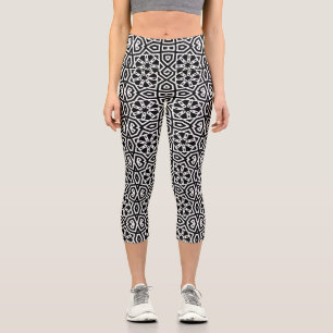 Contemporary Chic Black & White Geometric Pattern Capri Leggings