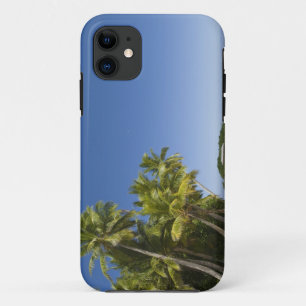 Cook Islands, Aitutaki. Polynesian canoe tour to iPhone 11 Case