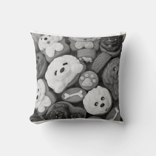 cookie throw pillow (Front)