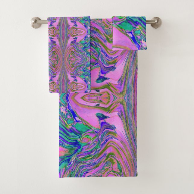 Cool Abstract Chartreuse and Hot Pink Groovy Retro Bath Towel Set (Insitu)