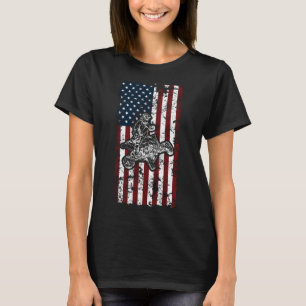 Cool ATV Four Wheeler Quad Bike USA Flag T-Shirt