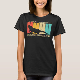 Cool Bearded Dragon For Women Mom Reptile Lizard T-Shirt