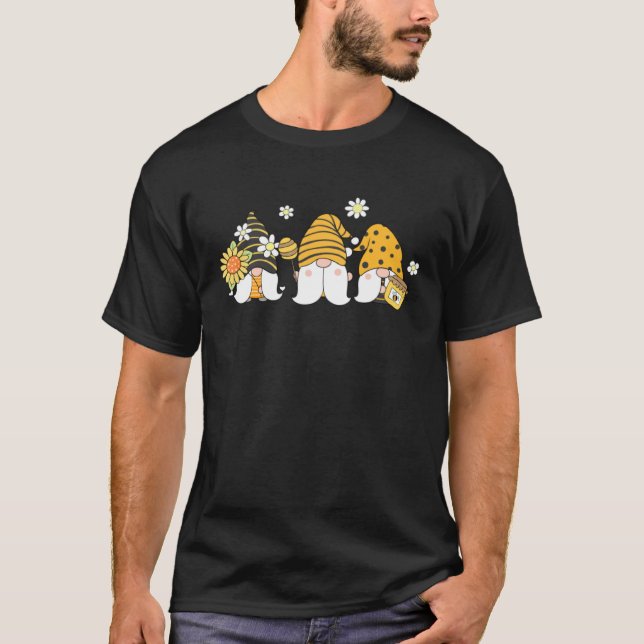 Cool Bee Gnomes Sunflower Hippie Design Gnome Men  T-Shirt (Front)