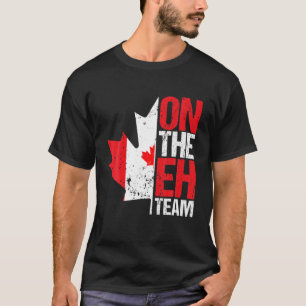 Cool Canada Flag Maple Leaf Design Canada Day Cana T-Shirt