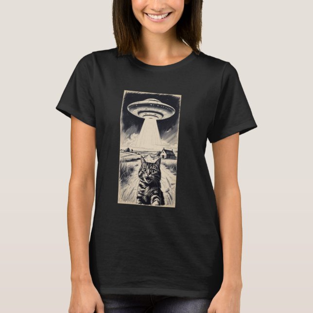 Cool Cat Selfie With Alien UFO Funny T-Shirt (Front)