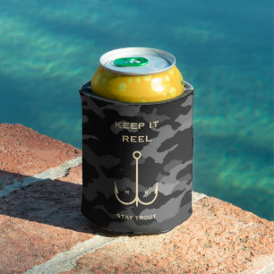 Cool Keep it Reel Fishing Funny Father's Day Camo Can Cooler