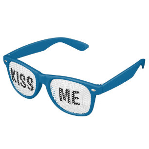 COOL ! 😎  Lunettes de soleil Kiss Me – Amusement 