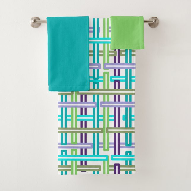 Cool Plaid Bath Towel Set (Insitu)