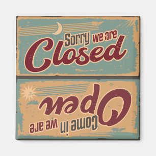 Cool Retro Open-Closed Magnet