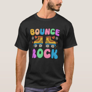 Cool Roller Skating Skate Girl 1970s Retro Bounce T-Shirt