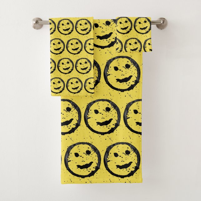 Cool Stained Happy Smiling face pattern yellow Bath Towel Set (Insitu)