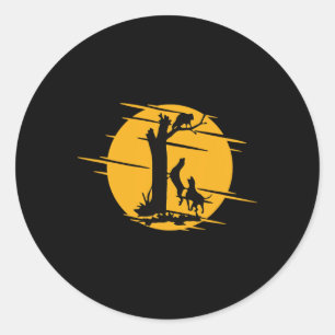 Coon Hound Dog Treeing A Raccoon Howling - Fun Coo Classic Round Sticker