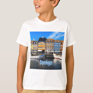 Copenhagen Denmark Capital Canal Homes Nyhavn T-Shirt