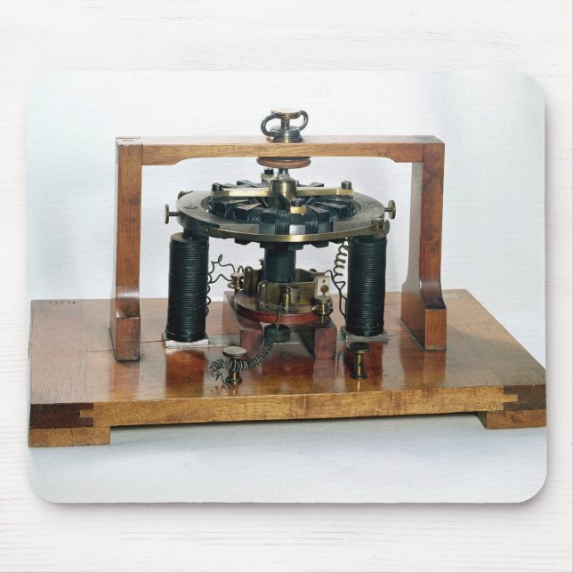 Copy of the electro-magnetic 'macchinetta' mouse pad (Front)