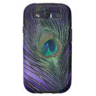 Plume pourpre soyeuse de paon