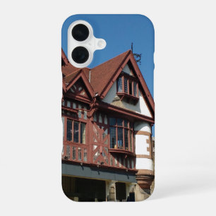 Coque iPhone 16 Bâtiment en chêne Tudor, Edimbourg, Ecosse