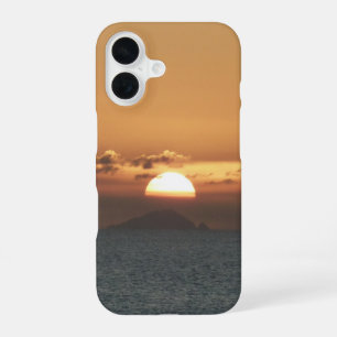 Coque iPhone 16 Coucher de soleil à Antigua I Photographie de pays
