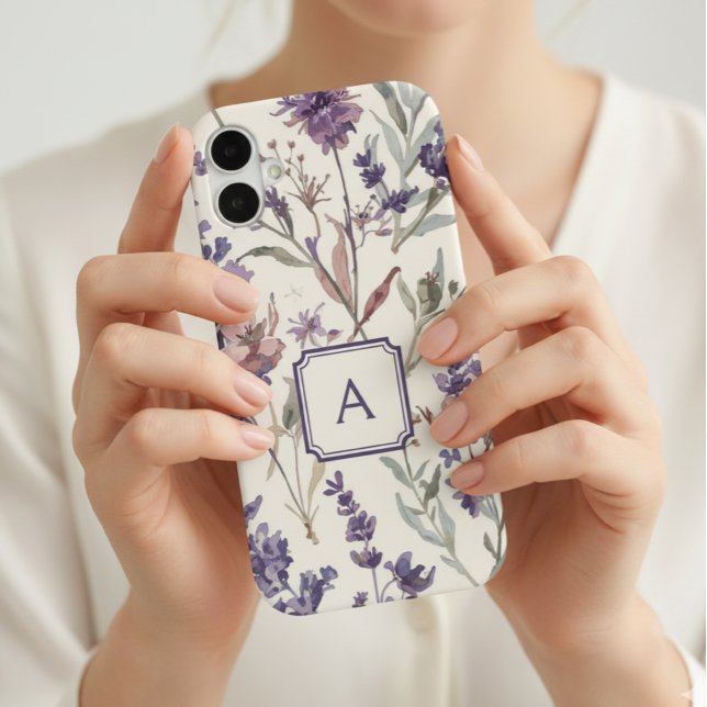 Coque iPhone 16 Wildflower Lavender Watercolor Monogram  (Créateur téléchargé)
