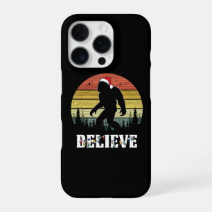Coque iPhone 16 Pro Bigfoot drôle de Noël portant un chapeau de Père N