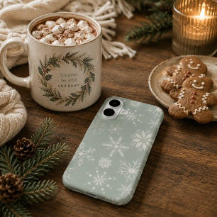 Coque iPhone 16 Plus Flocons de neige Frost & Flourish – Eucalyptus pâl