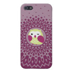 Hibou vert mignon dans le motif pourpre de