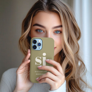Etui iPhone 13 Pro Max Initiales de monogramme vert olive élégant 