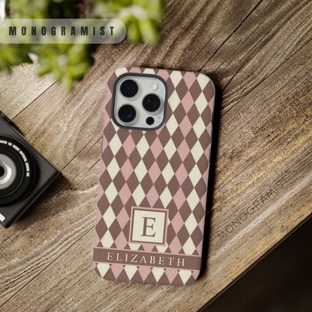 Coque iPhone Jacquard Brown Pastel Rose (Customizable Pastel Pink Yellow Brown Argyle iPhone Case)