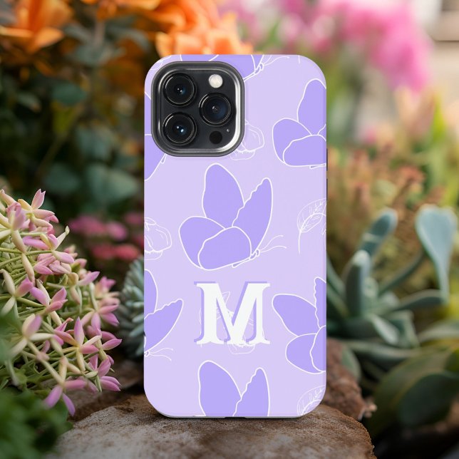 Coque iPhone Monogramme M Motif papillon bleu moderne Lilac (Créateur téléchargé)