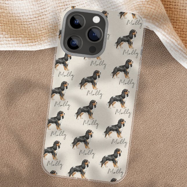 Coque iPhone Portrait pour animaux de compagnie dessiné à la ma (Showcase your furry friend with this Hand Drawn Pet Portrait Sketch King Cavalier Case!)
