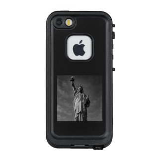 COQUE LifeProof FRÄ’ POUR iPhone SE/5/5s 自由の女神