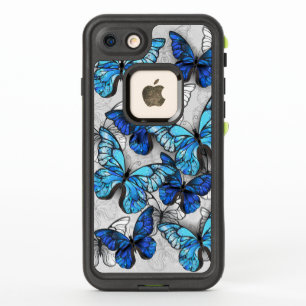 Composition des White and Blue Butterflies