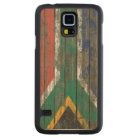 Le drapeau sud-africain sur le bois rugueux