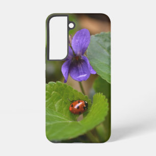 Coque Samsung Galaxy Ladybug sur les fleurs de violet doux