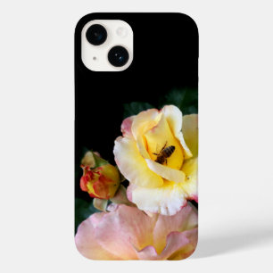 Coque Pour iPhone 14 Abeille sur roses rose jaune Fleurs