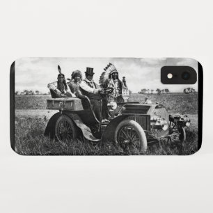 ETUI iPhone Case-Mate APACHES ET GERONIMO CONDUISANT UNE VOITURE À MOTEU