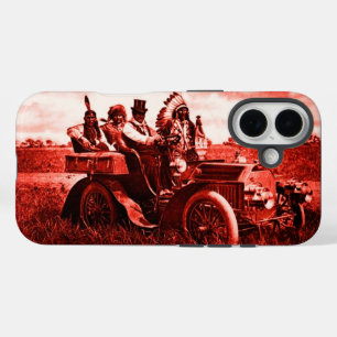 COQUES iPhone 16 APACHES ET GERONIMO CONDUISANT UNE VOITURE À MOTEU