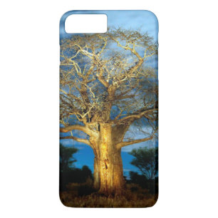 Coque iPhone 7 Plus Arbre Baobab (Adansonia) illuminé par la lune