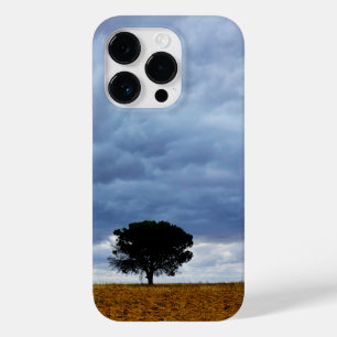 Coque Pour iPhone 14 Pro Arbre dans un champ vide