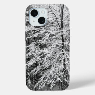 Coque Pour iPhone 15 Arbre d'érable décrit dans la neige