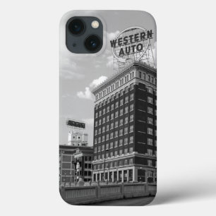 iPhone 13 Coque Bâtiment demi-cylindre de Western Auto