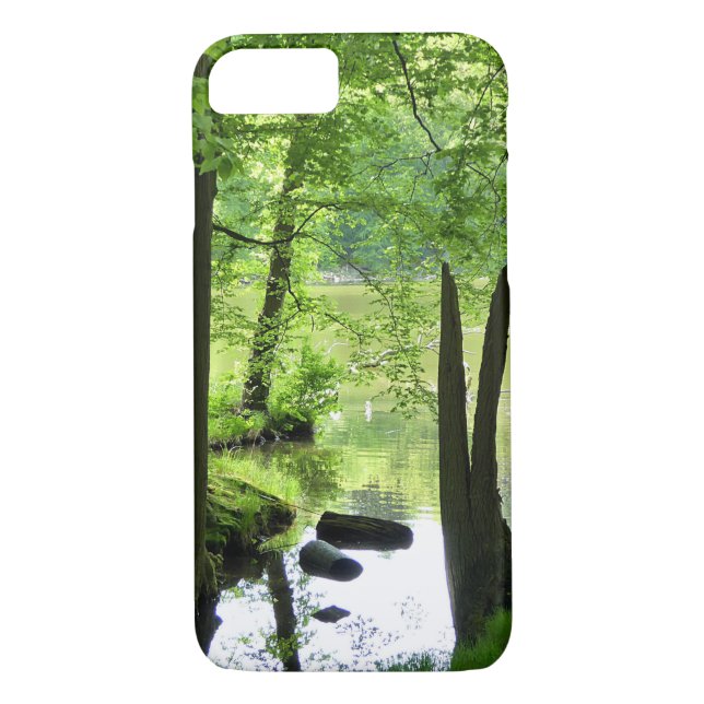 Coques Case-Mate iPhone Beau lac et paysage forestier (Dos)